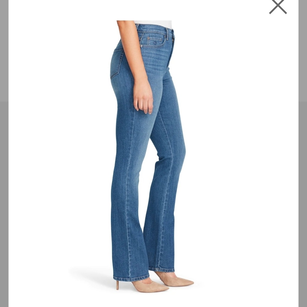HP🕺💃Gloria Vanderbilt Amanda long size 18  jeans